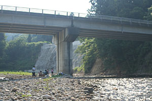 新潟で川遊び